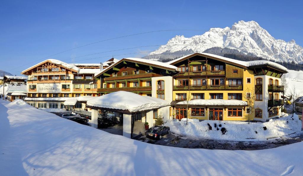 Hotel Leonhard Leogang Exterior photo